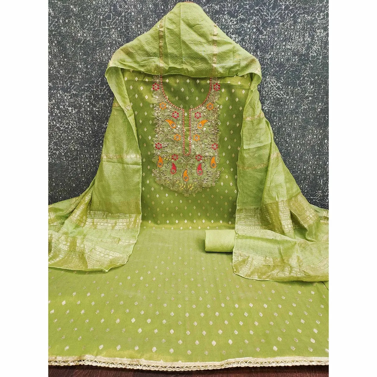 Design Number 152 - Design Number 1