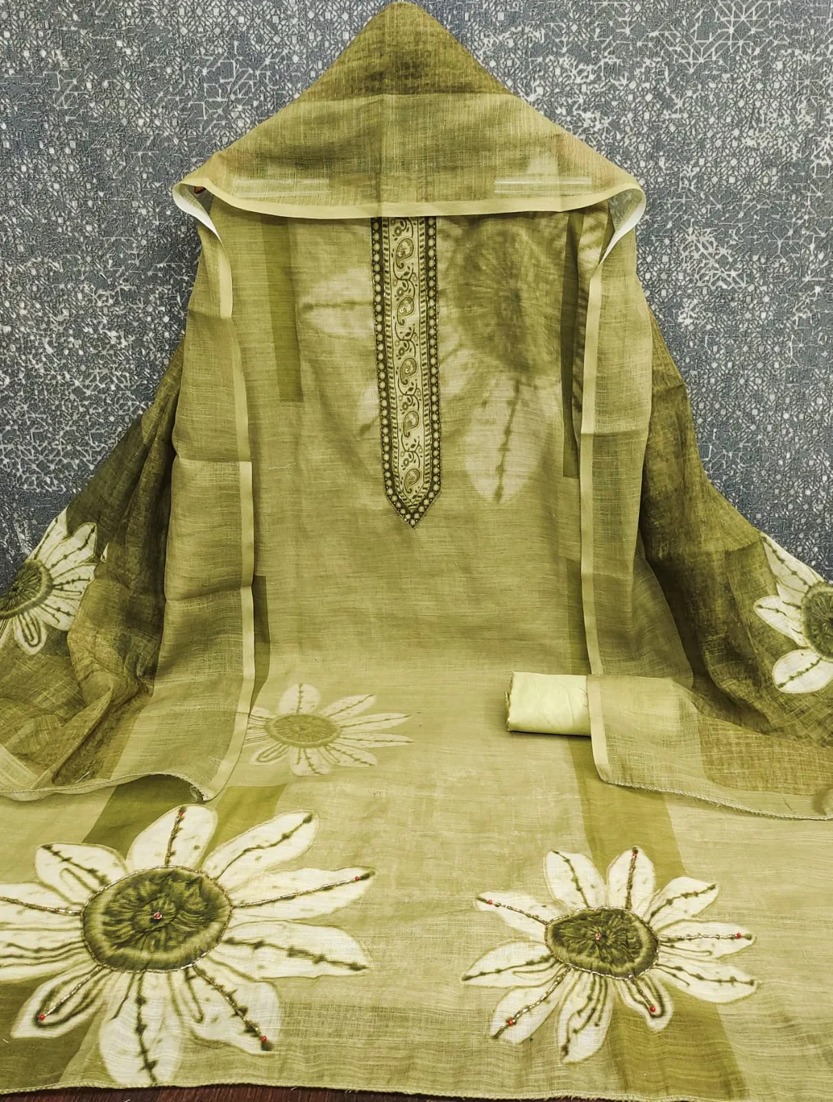 Design Number 1901 3