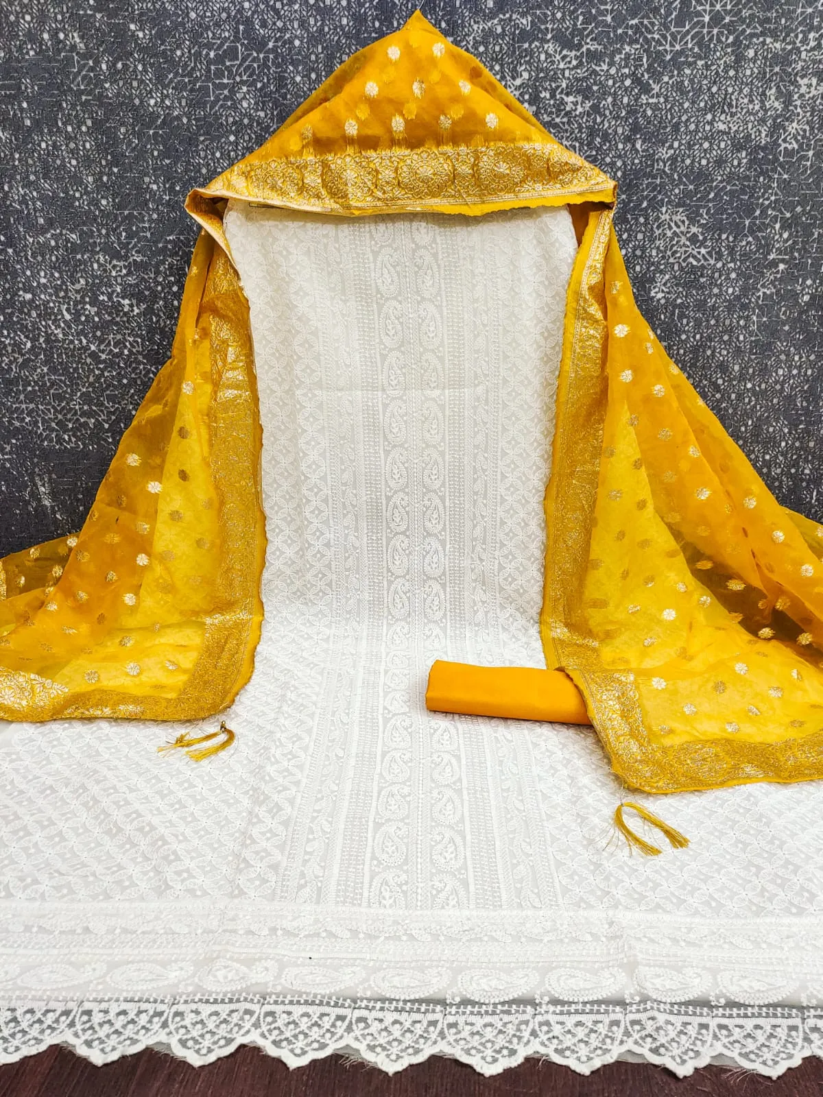 Design Number 1902 2