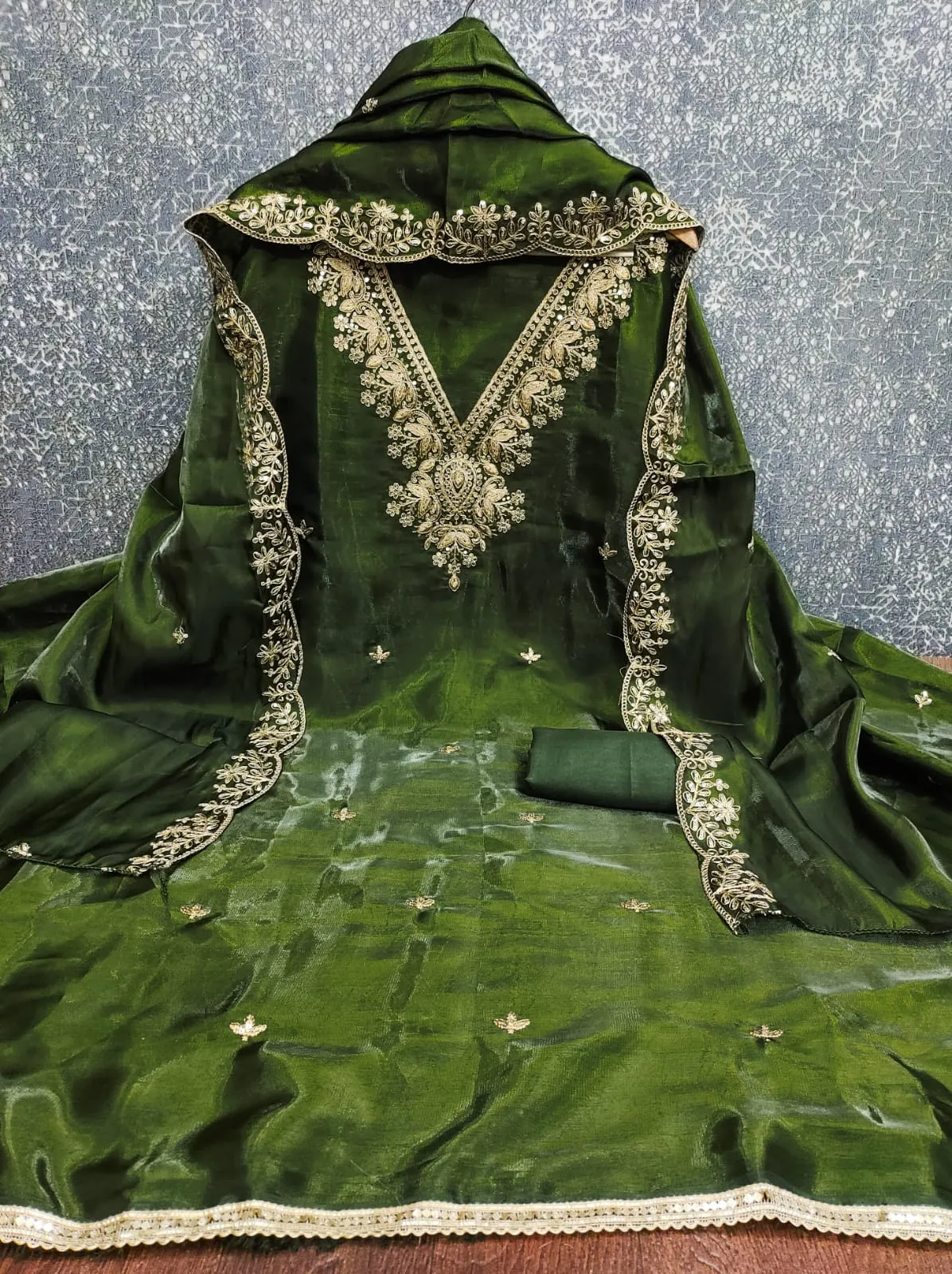 Design Number 1907 2
