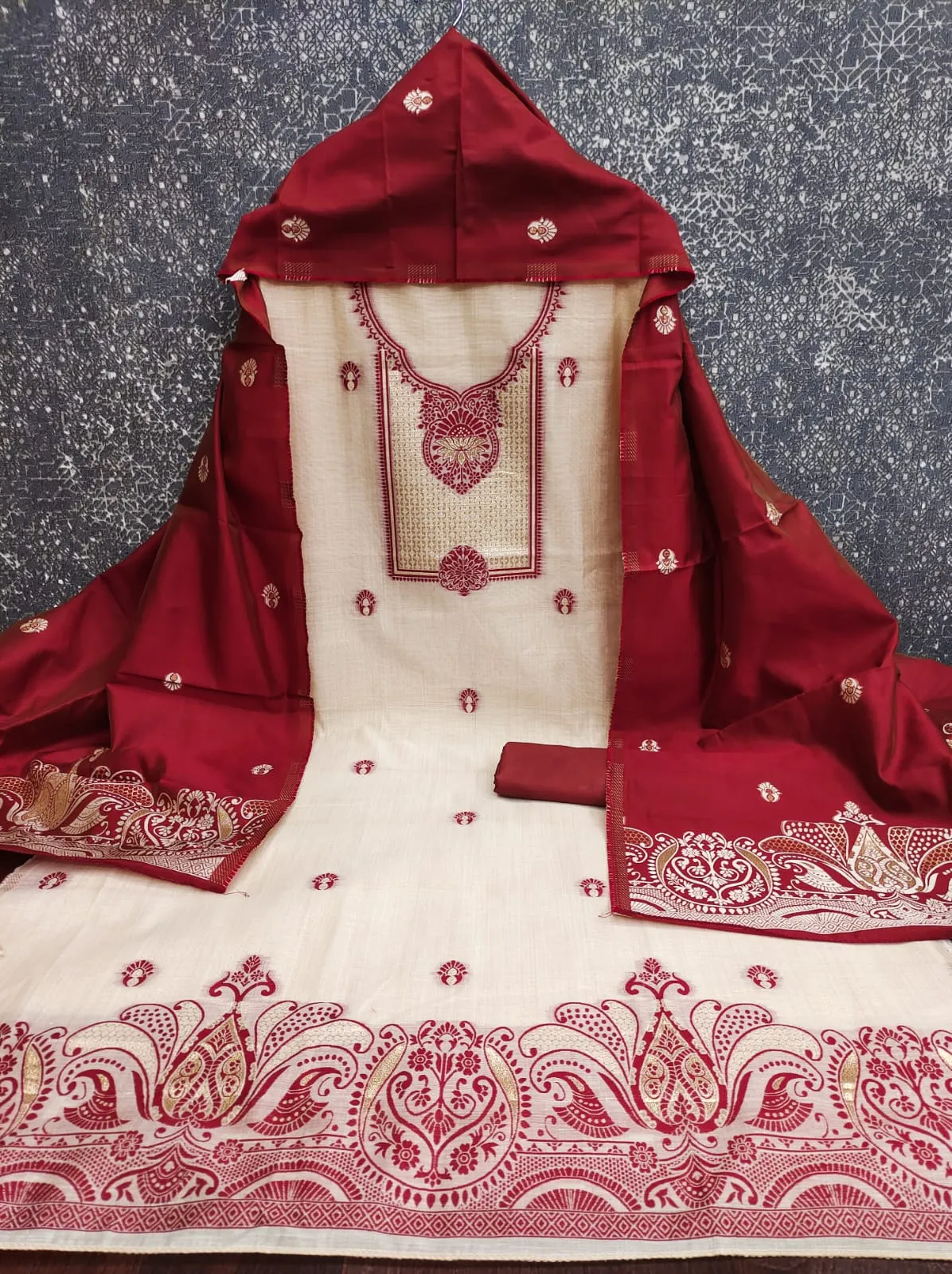 Design Number 1909