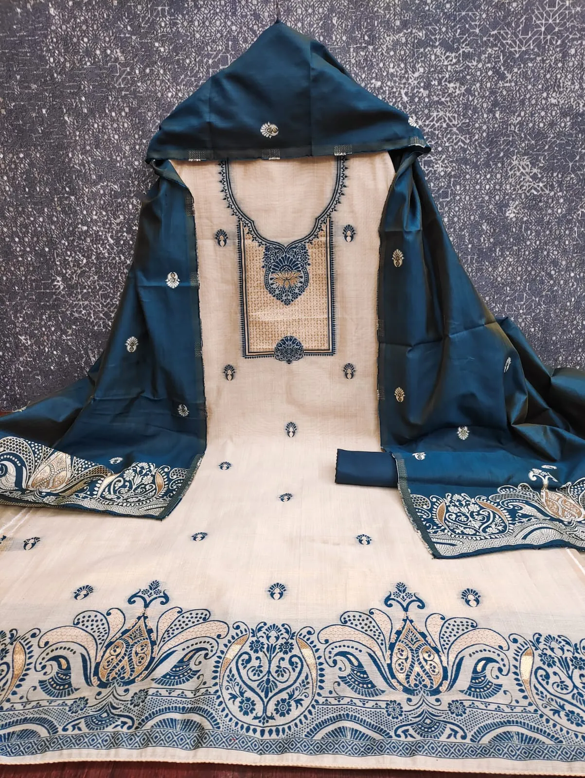 Design Number 1909 5