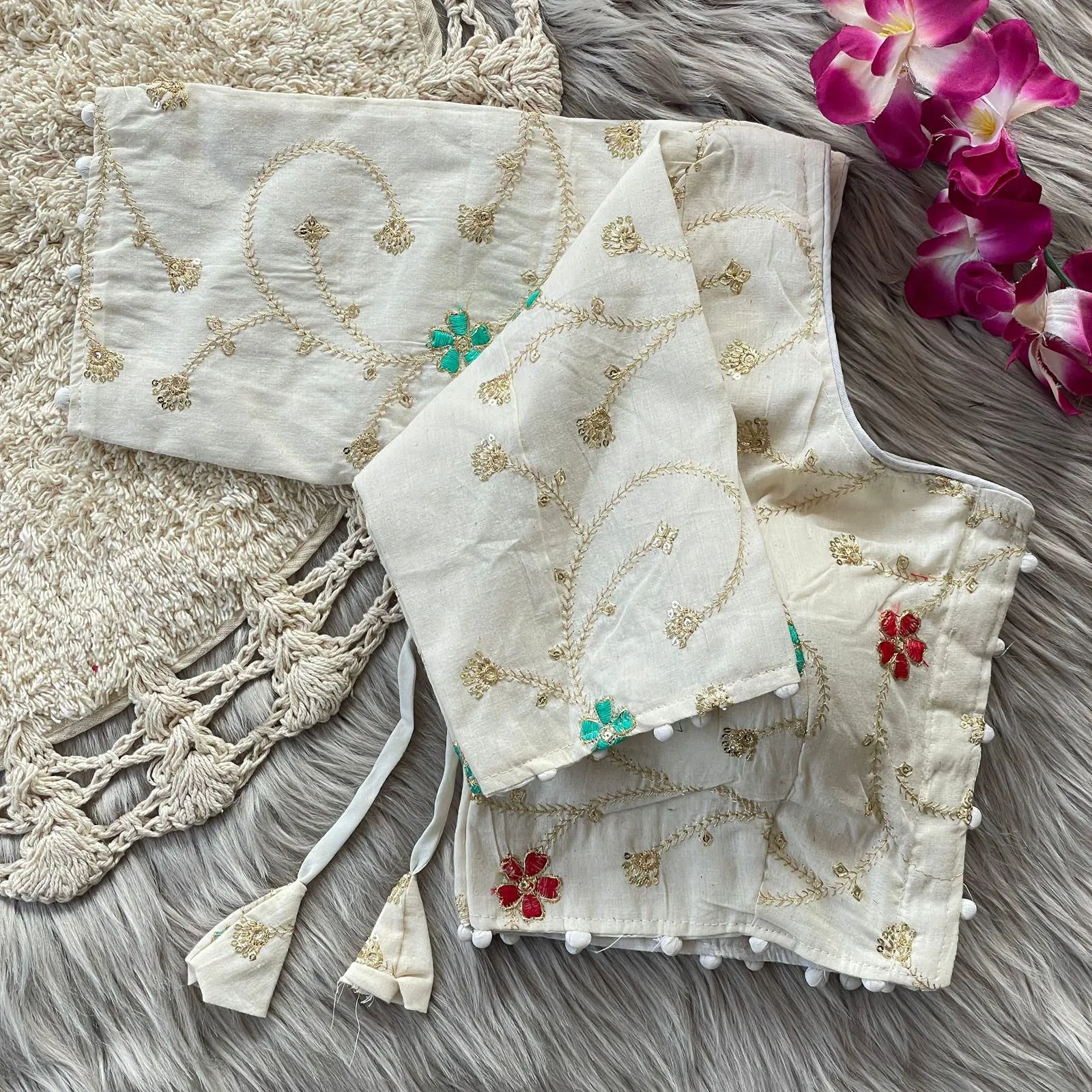 Design Number 1915 18