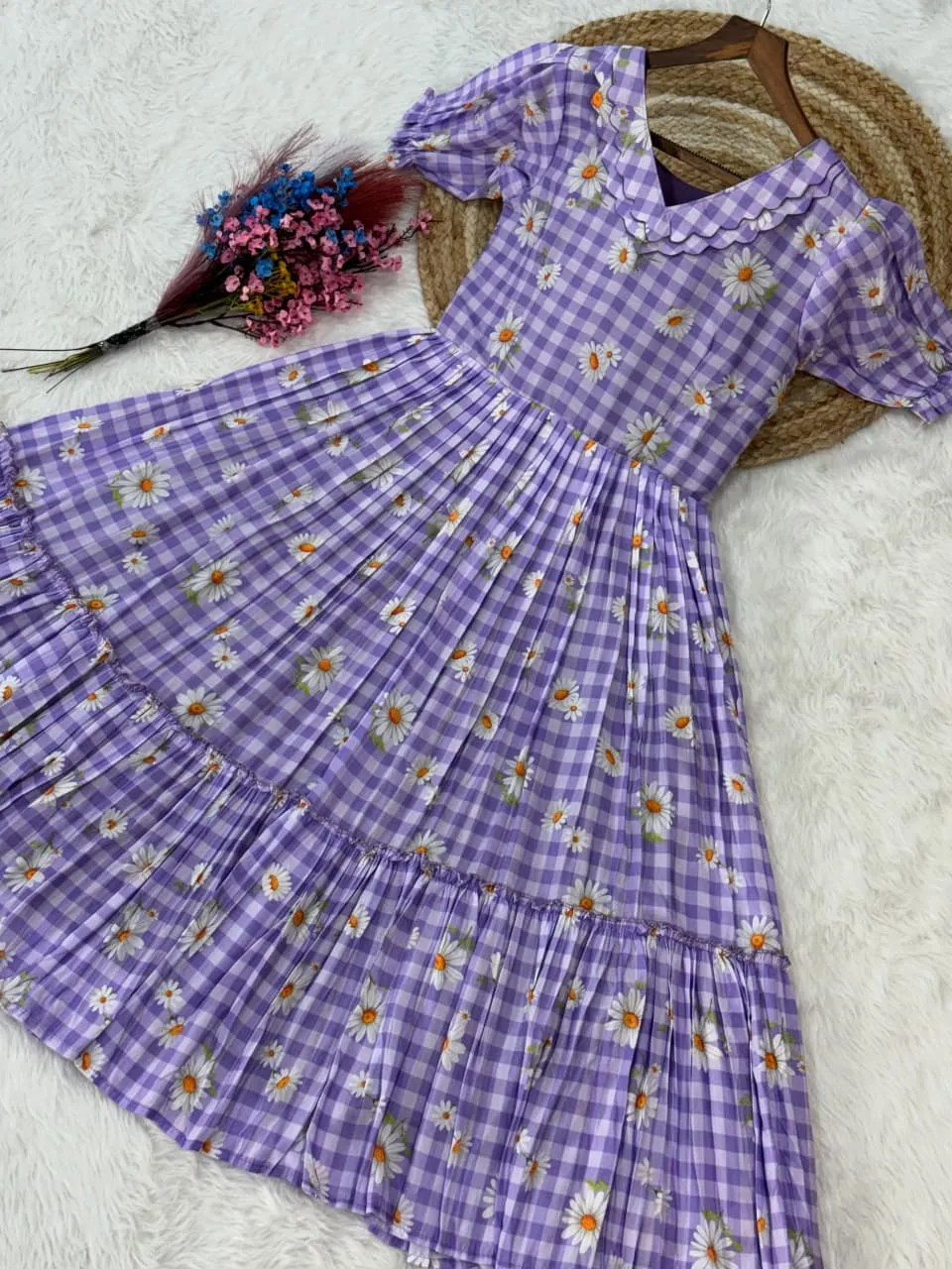 Design Number 1923 5