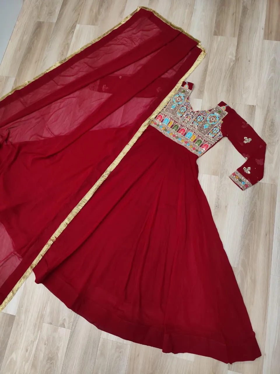 Design Number 1928 4