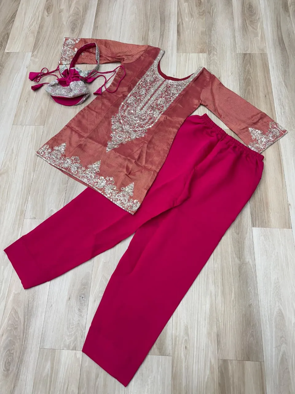 Design Number 1931 4