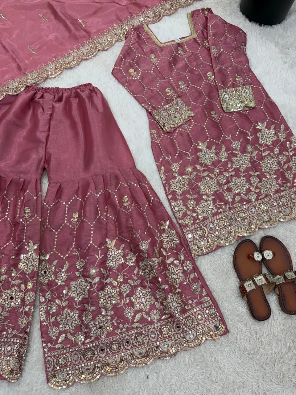 Design Number 1936 10