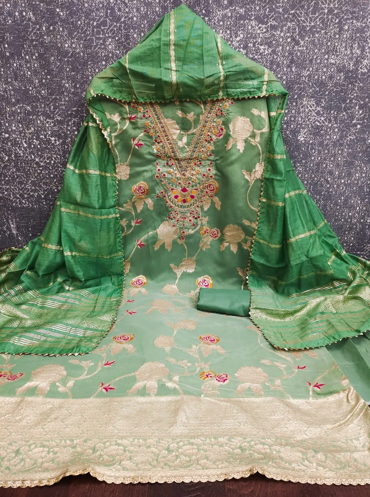 Design Number 1939